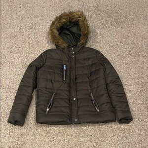 Forever 21 Army Green Puffer Jacket with Faux Fur Hood